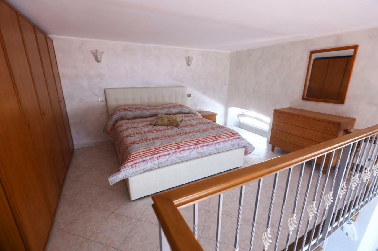 Laura House Apartman Nápoly Kültér fotó