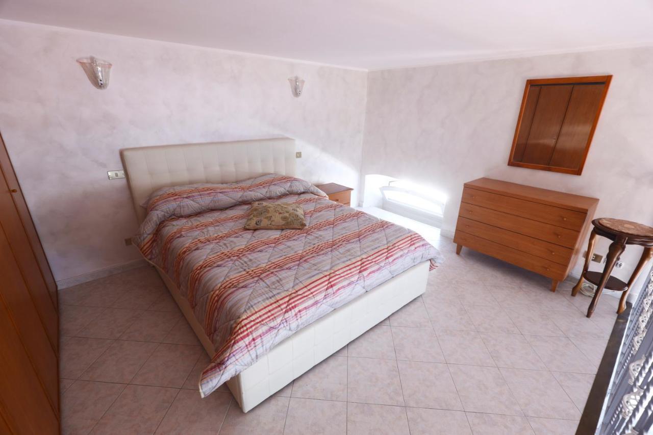 Laura House Apartman Nápoly Kültér fotó
